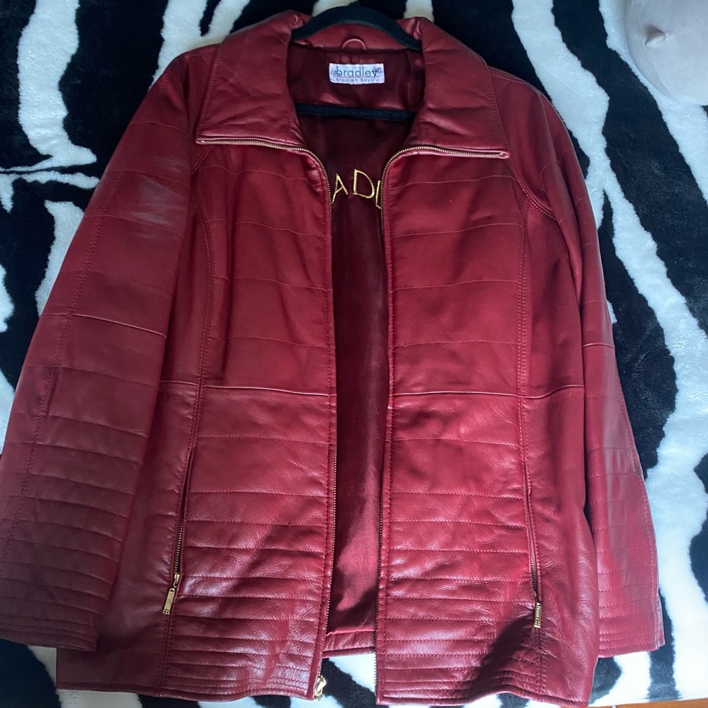 Bradley Bayou Red 100% Leather Women’s Zip Jacket in size L/XL